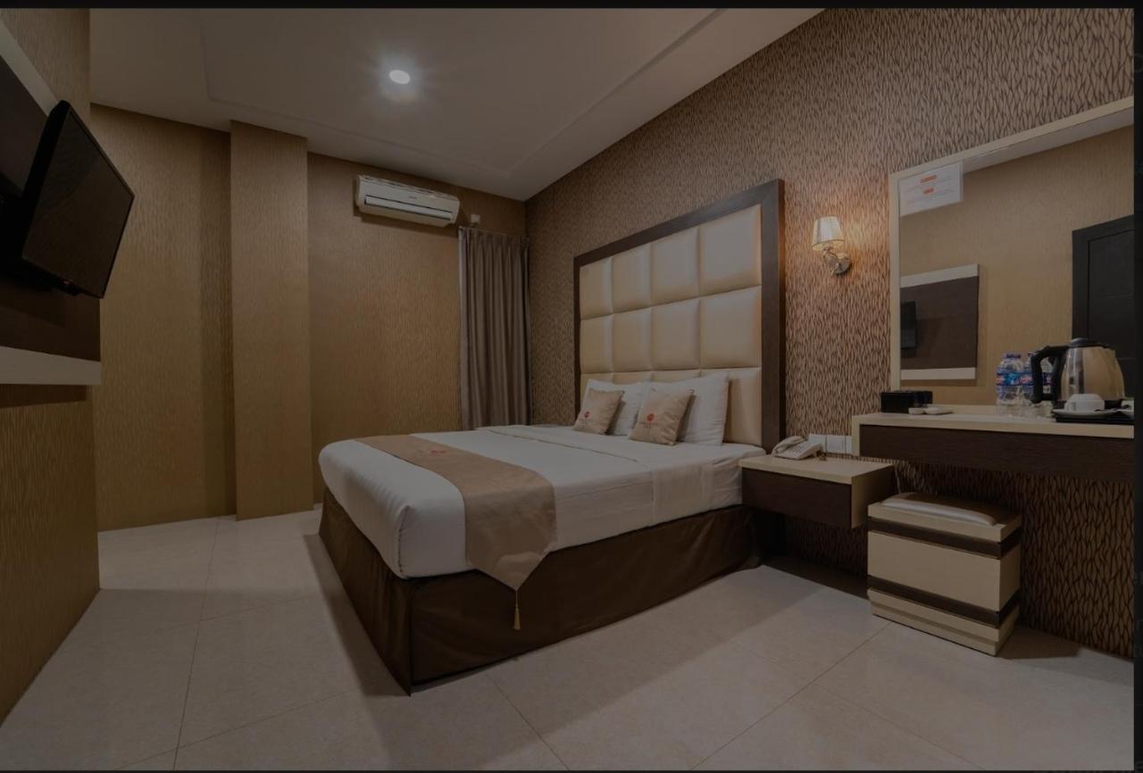 Osaka Hotel Batam Nagoya Eksteriør billede